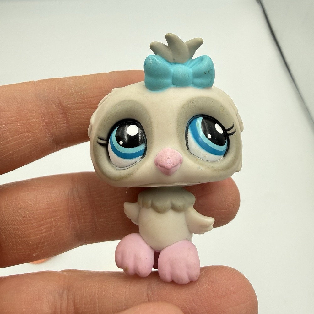 Littlest Pet Shop LPS # 1476 Grey Owl BLUE Bow Eyes & Hat #841 Purple Owl Perch - Picture 5 of 12
